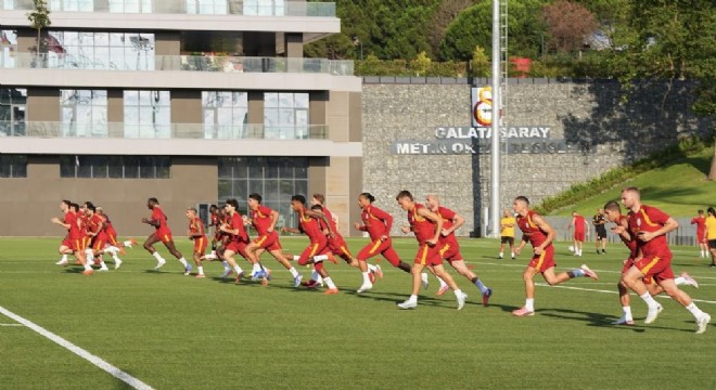 GS yeni sezon hazırlıklarını sürdürdü