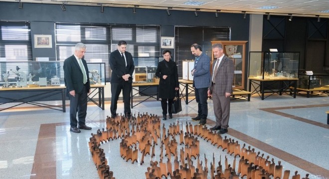 GSF'den 'Maske, Mesafe, Temizlik' sergisi