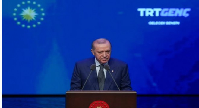 ‘Hakikat mücadelemizi her cephede sürdüreceğiz’