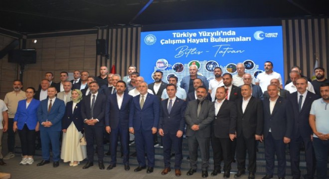Işıkhan: Bugün geleceğe umutla yürüyoruz
