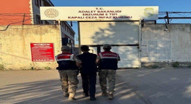 Jandarmadan kaçamadı
