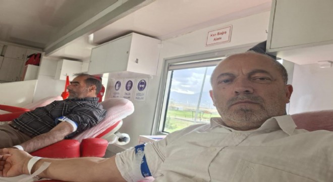 Kan bağışında yarıştılar