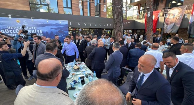 Kurum: 'Onlar konuşuyor, biz eser üretiyoruz'