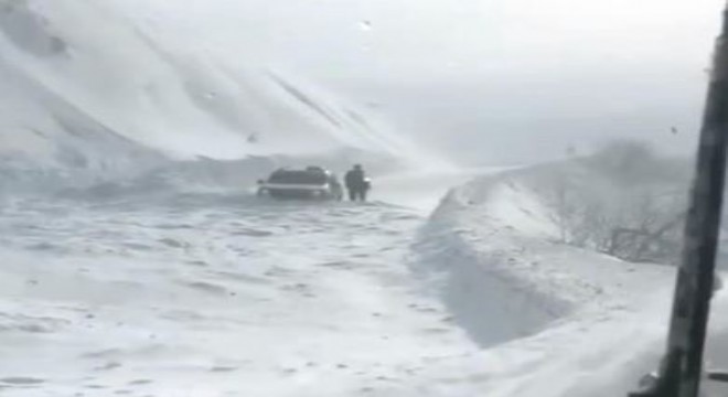 Kutuplar değil, Sahara Geçidi