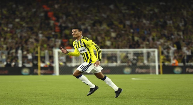 Mason Greenwood, ilk golünü attı