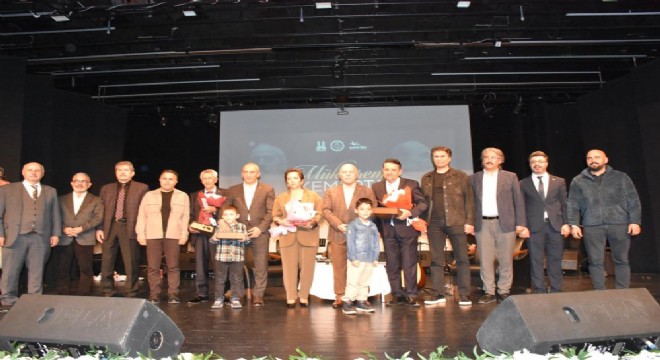 Mükerrem Kemertaş, vefa konseriyle anıldı
