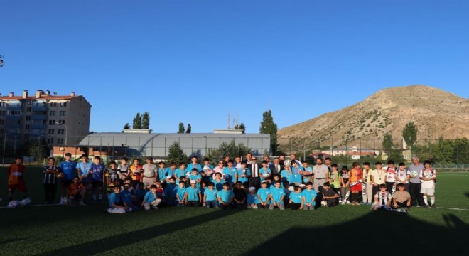Oltu Yaz Kur’an Kursları Futbol Turnuvası sona erdi