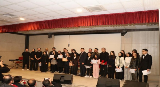 Oltu’da genç sesler ter döktü