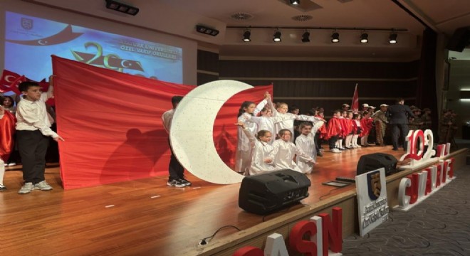 Özel Vakıf Okulları’ndan Cumhuriyet coşkusu