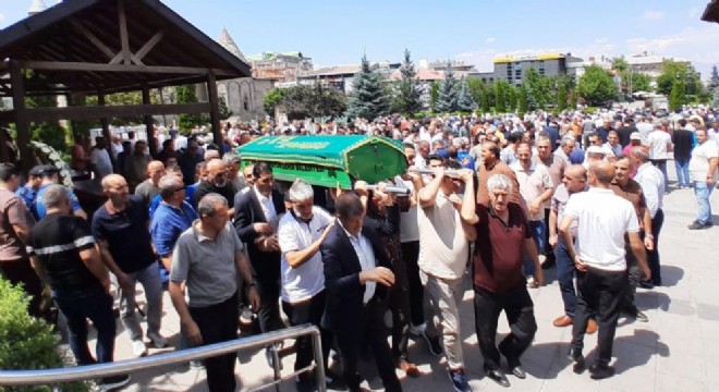 Pardeli Ailesi yasta