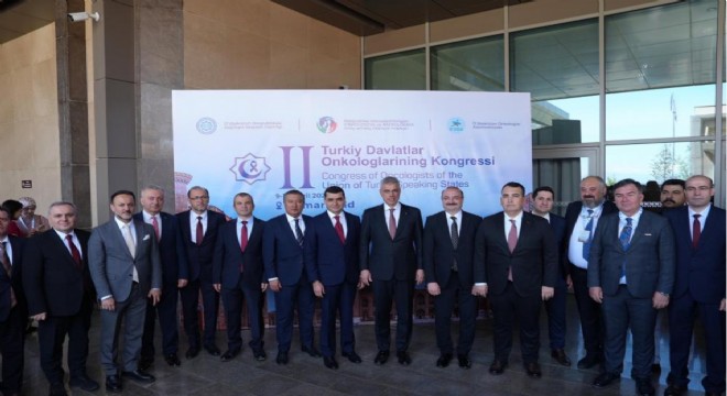 Rektör Hacımüftüoğlu, 2’nci Türk dili konuşan devletler onkologlar kongresine katıldı