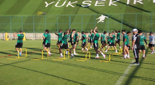Rizespor yeni sezon mesaisini sürdürüyor