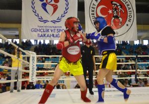 Muay Thai’de ilk madalya Uğuru’dan