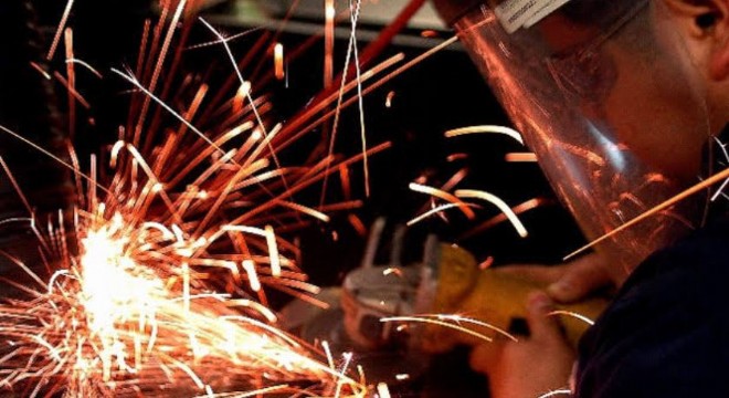 Sanayi üretimi yıllık yüzde 1,4 azaldı