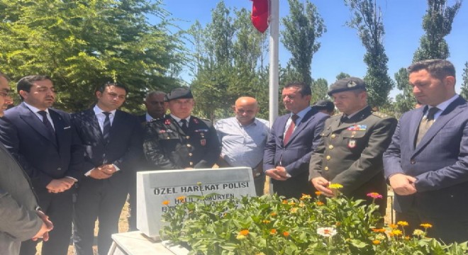 Şehit Halil Hamuryen gözyaşlarıyla anıldı