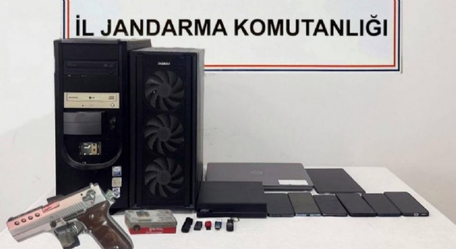 Siber suç operasyonunda 3 tutuklama