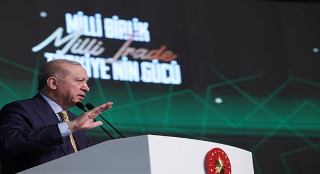 ‘Sinmiyoruz, susmuyoruz, Filistin'i unutmuyoruz’