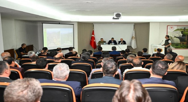 Sokak hayvanlarına yönelik tedbirler ele alındı