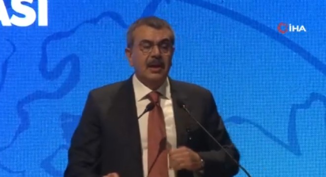 Tekin'den milli hafıza vurgusu