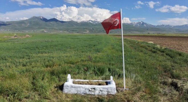 Tınazlı ve Yarımcalılardan Şehide vefa