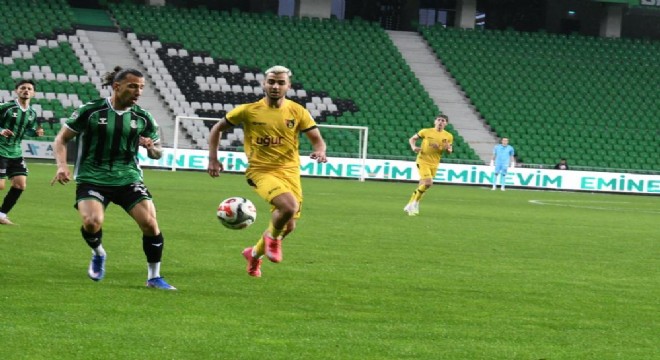Trendyol 1. Lig: Sakaryaspor: 2 - İstanbulspor: 2