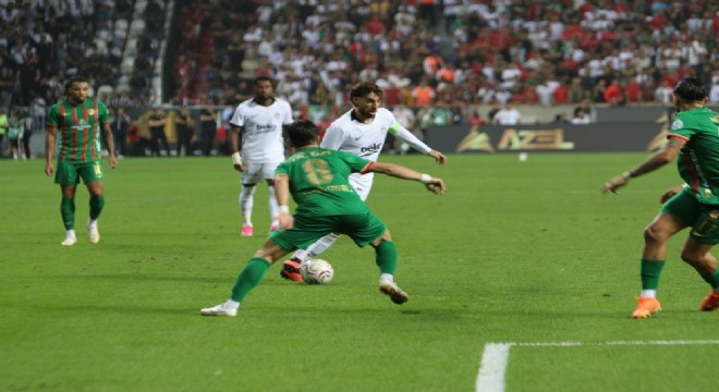 Trendyol Süper Lig: Amed Sportif Faaliyetler: 3 - Beşiktaş: 2