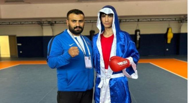 Türkiye şampiyonu oldu, Milli takıma seçildi