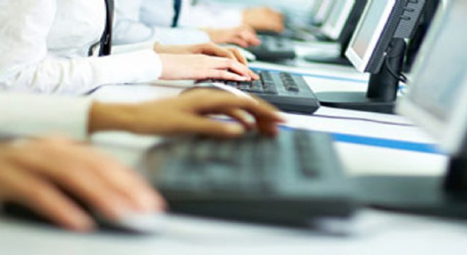 Ücretli çalışan sayısı yıllık yüzde 0,2 arttı