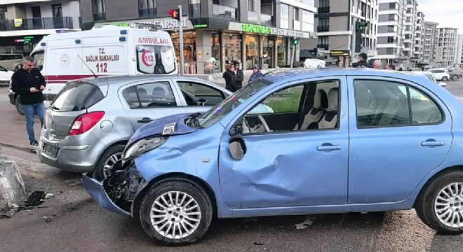 Yakutiye'de zincirleme kaza: 1 yaralı