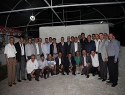 AK Partililer iftarda buluştu