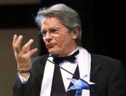 ASİMED’ten Alain Delon’a tepki