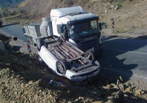 Gümüşhane yolunda kaza: 5 yaralı
