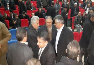 Aşkale’de çiftçiler sandığa gitti