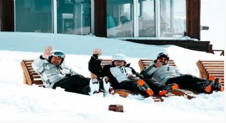 Palandöken'in zirvesinde şezlong keyfi