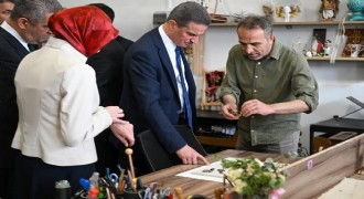 'San'atın diliyle değerlerimiz' sergisi açıldı