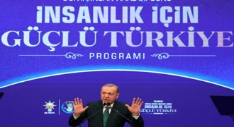 'Tarihimizde mahcubiyet duyacağımız hiç bir leke yoktur'