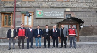 'Zaman Durmaz, Kahramanlar Unutulmaz'
