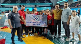ATAUNİV Spor Kulübü Türkiye Güreş Şampiyonu oldu