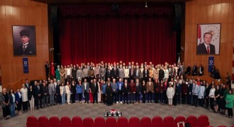 ATAUNİV'de bilimsel başarıya teşvik süreci