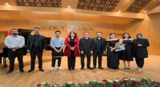 ATAUNİV öğrencilerinden şan konseri