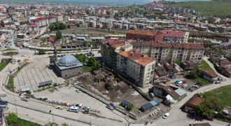 Ahi Toman Baba Kümbeti restore ediliyor