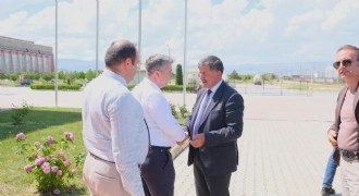 Aşkale Çimento Vali Aksun'u ağırladı