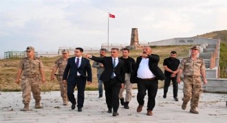 Baruş Şenkayalılarla buluştu
