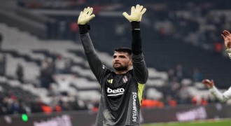 Beşiktaş'ta Ersin Destanoğlu ile yollar ayrıldı