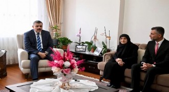 Çiftçi’den şehit annesine vefa ziyareti