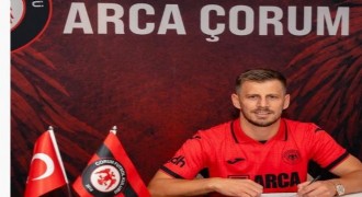 Çorum FK, Ylber Ramadani'yi renklerine bağladı