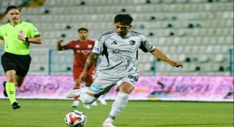 Erzurumspor 3- 0 ‘dan 3 - 3’e razı oldu