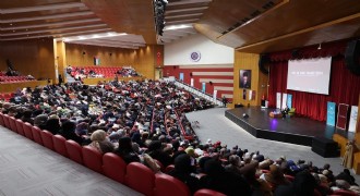 Hacımüftüoğlu'ndan Teknoloji ve İnsanlık  değerlendirmesi