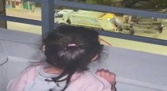 Her akşam yollarını gözlüyordu