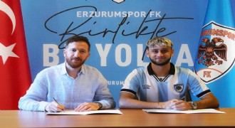 İmzalar atıldı, Nariman Akhundzada, Erzurumspor'da